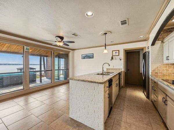 18409 Shore Drive, Kemp, TX 75143