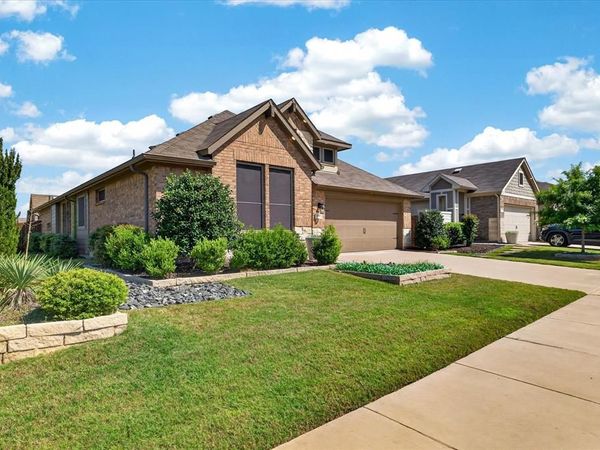 1001 Pecos Street, Aubrey, TX 76227