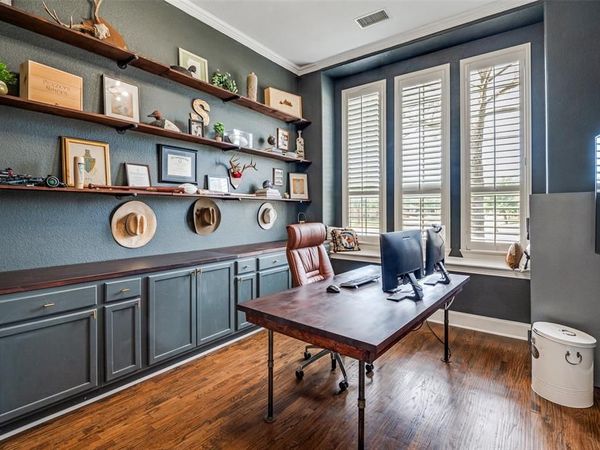 8025 Strathmill Drive, The Colony, TX 75056