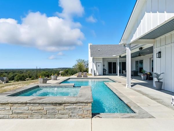 124 Mike Thornton Court, Weatherford, TX 76088