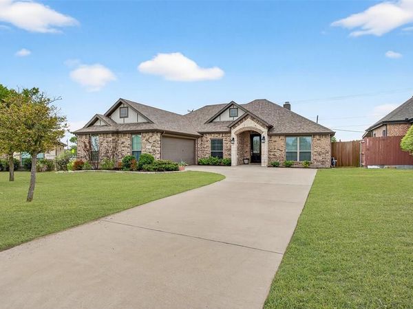 102 S Meadow Drive, Ferris, TX 75125
