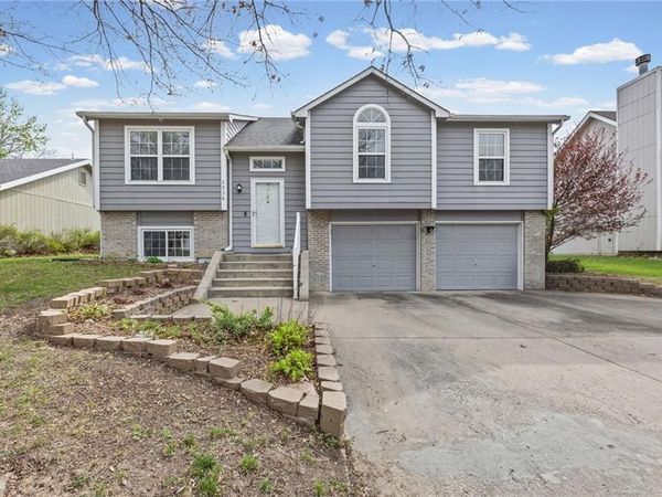 2936 Fenwick Road, Lawrence, KS 66046