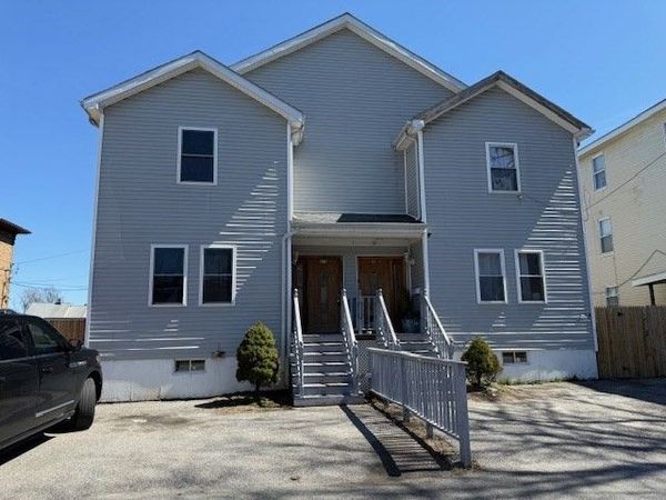 21-B Washburn St, Unit B, Worcester, MA 01610
