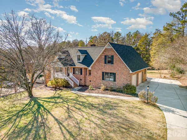 813 Rothmoor Drive , Concord, NC 28025