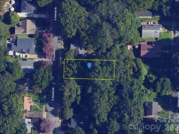 433 S Sunset Drive , Winston Salem, NC 27103