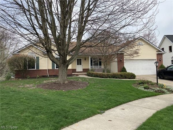 7580 Dover Lane, Parma, OH 44130