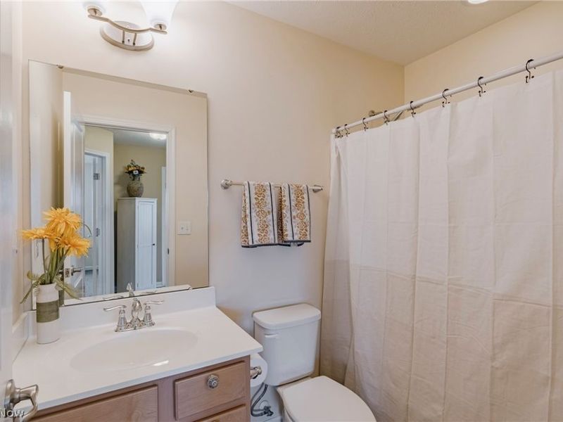 519 N Ashwood Lane, Painesville, OH 44077 Photo 16