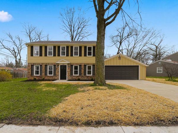 2028 Forest Valley Drive, Fort Wayne, IN 46815