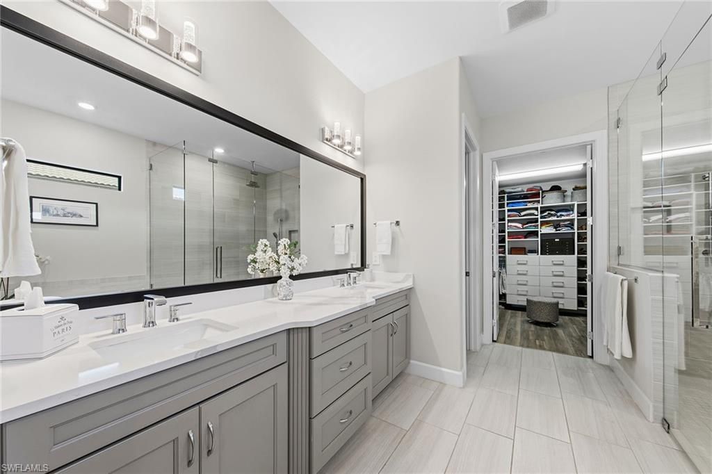 9607 Everglades Dr, Naples, FL 34120 Photo