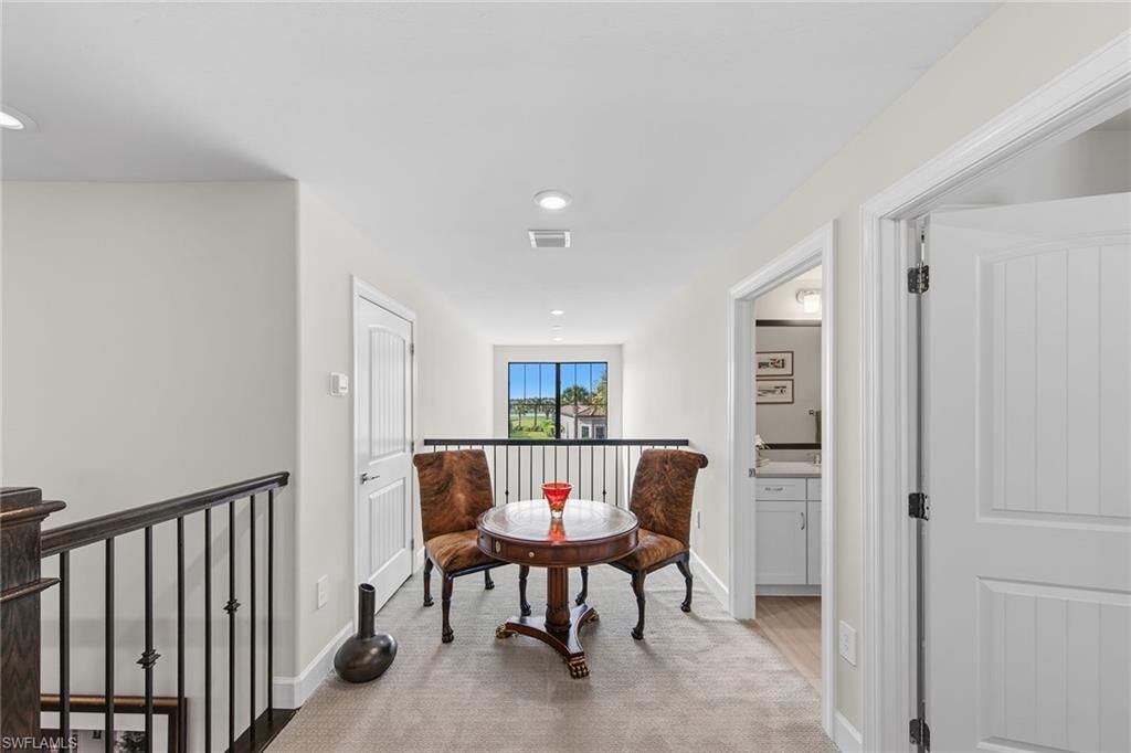 9607 Everglades Dr, Naples, FL 34120 Photo