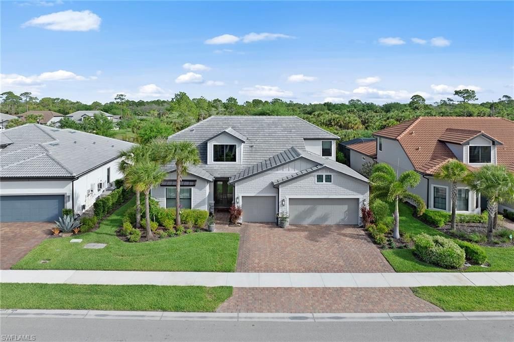 9607 Everglades Dr, Naples, FL 34120 Photo