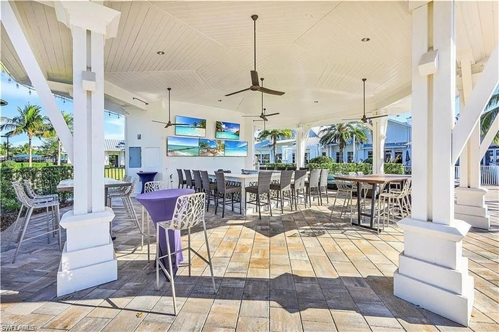 9607 Everglades Dr, Naples, FL 34120 Photo