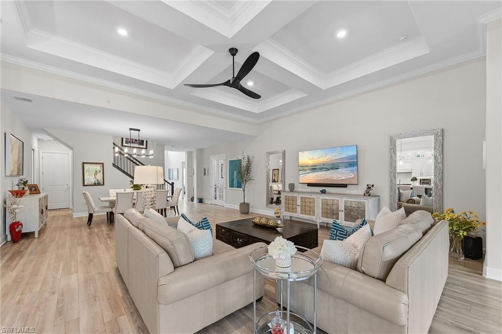 9607 Everglades Dr, Naples, FL 34120 Photo