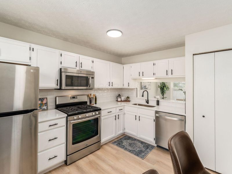 3569 Peany Lane , Canal Winchester, OH 43110 Photo 10