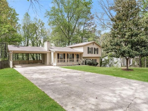 2560 Bluffton Road, Buford, GA 30519