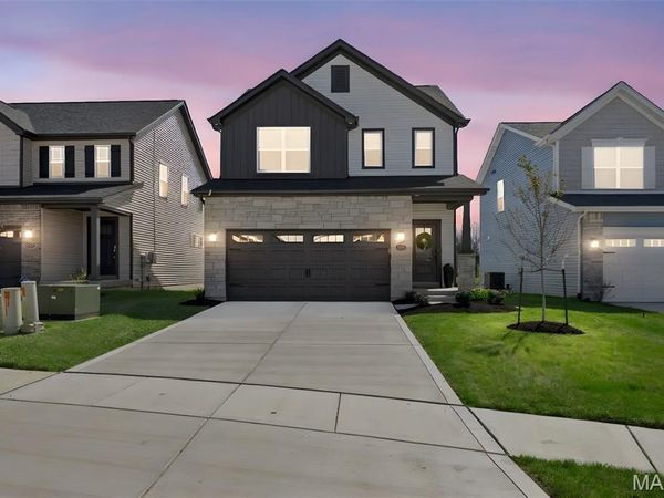 553 Wheatfield Circle, Wentzville, MO 63385