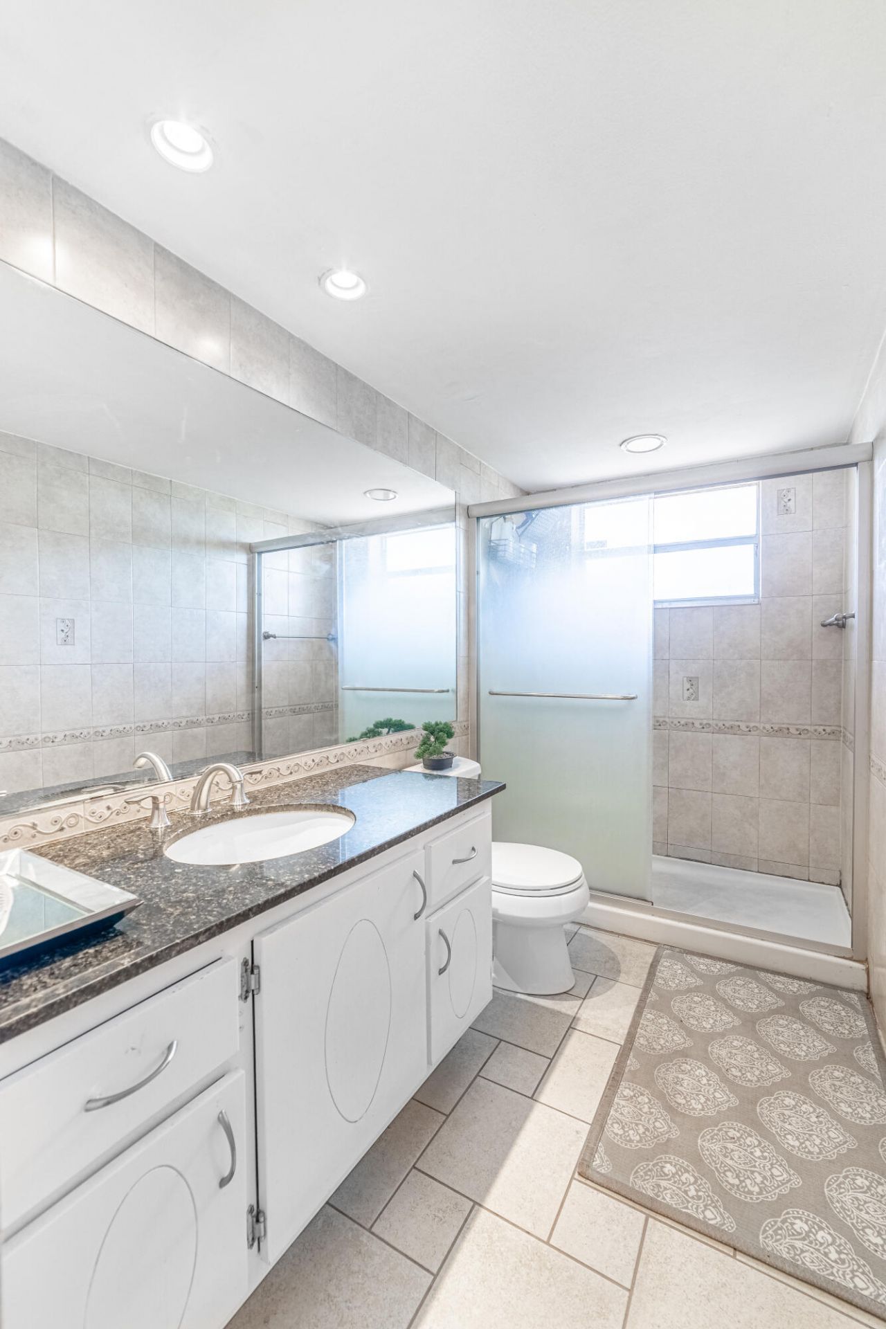 1660 NE 191st Street, Unit 311, Miami, FL 33179 Photo