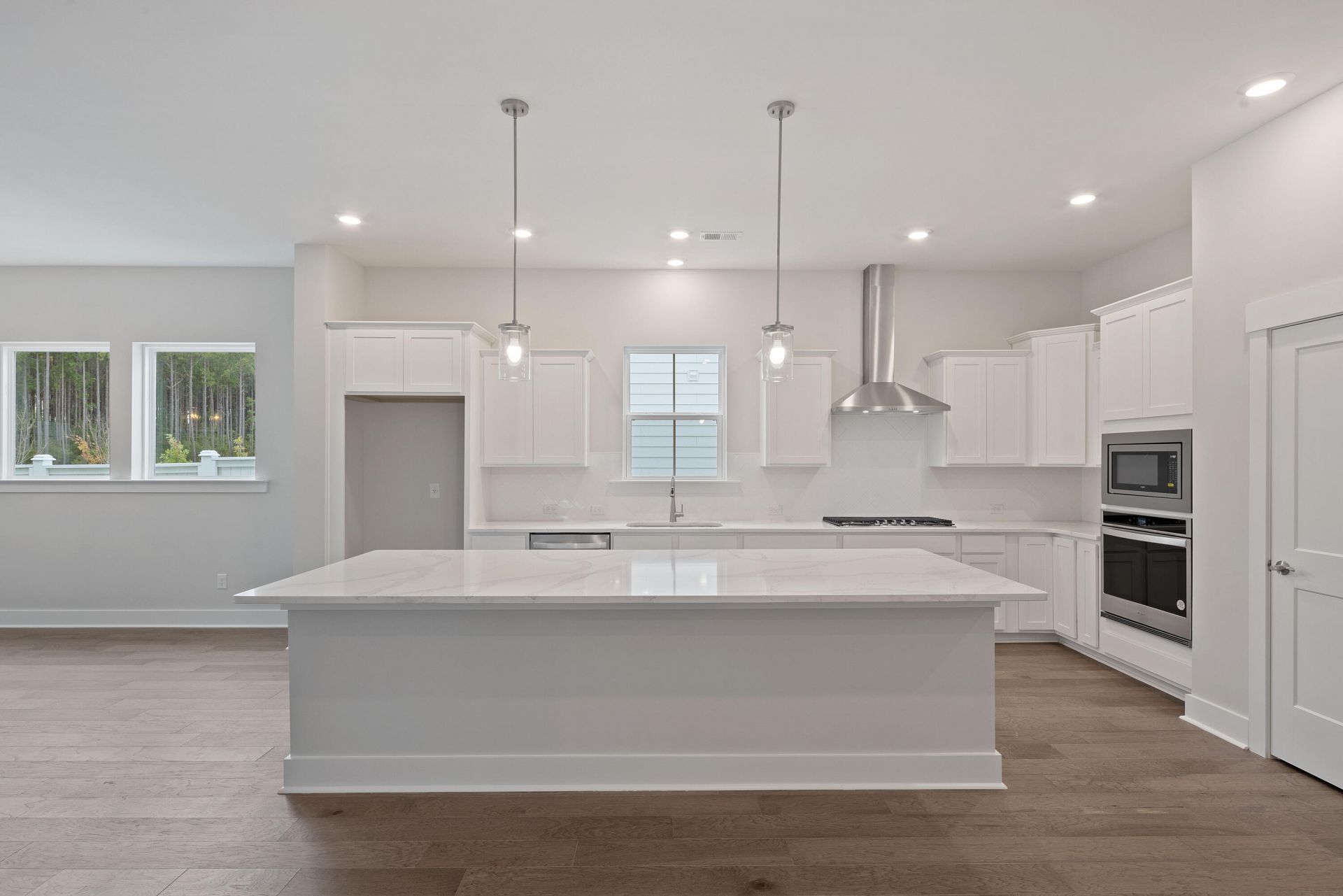 188 Clearpath Drive Photo 4