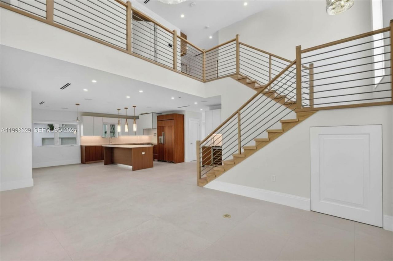 1017 S Palmway, Lake Worth, FL 33460 Photo