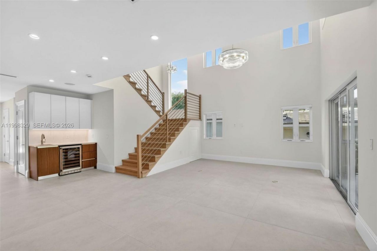 1017 S Palmway, Lake Worth, FL 33460 Photo