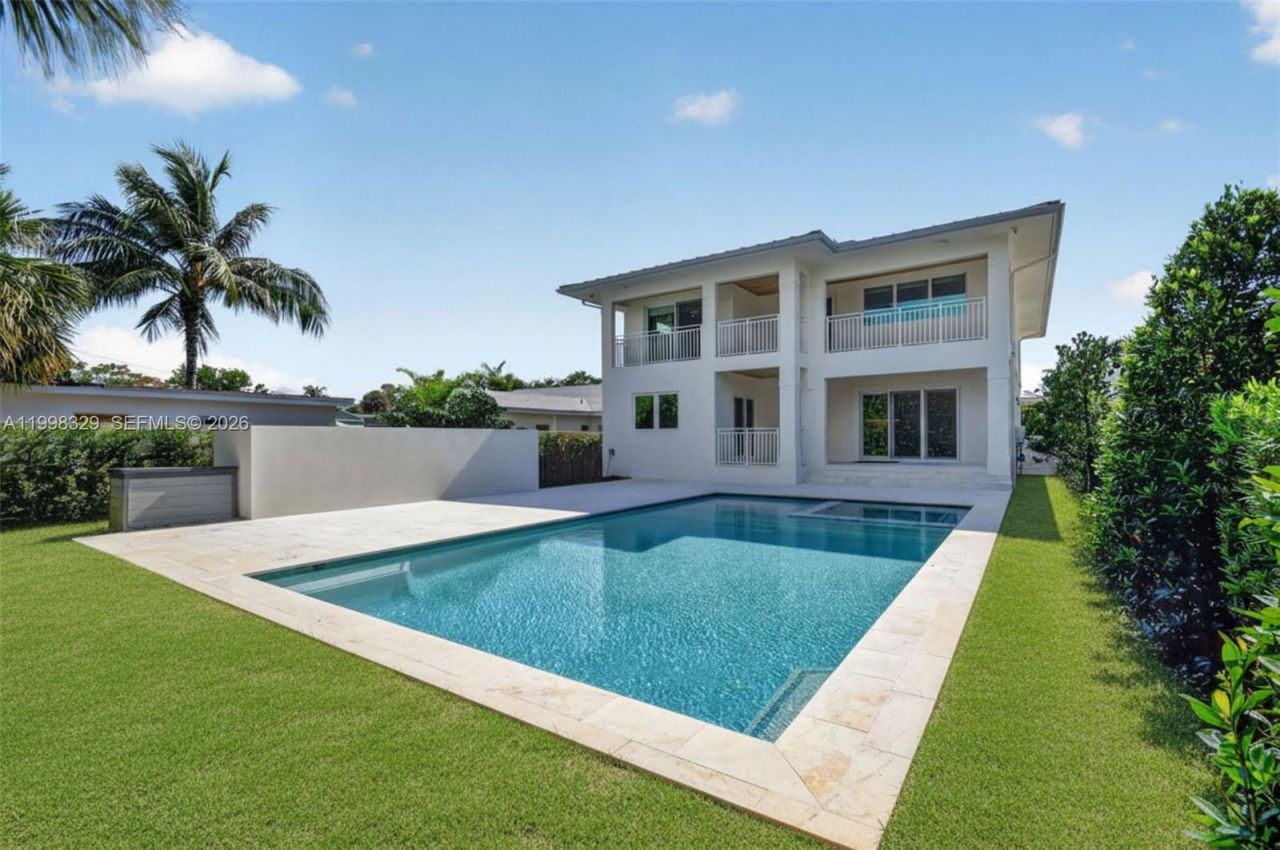 1017 S Palmway, Lake Worth, FL 33460 Photo