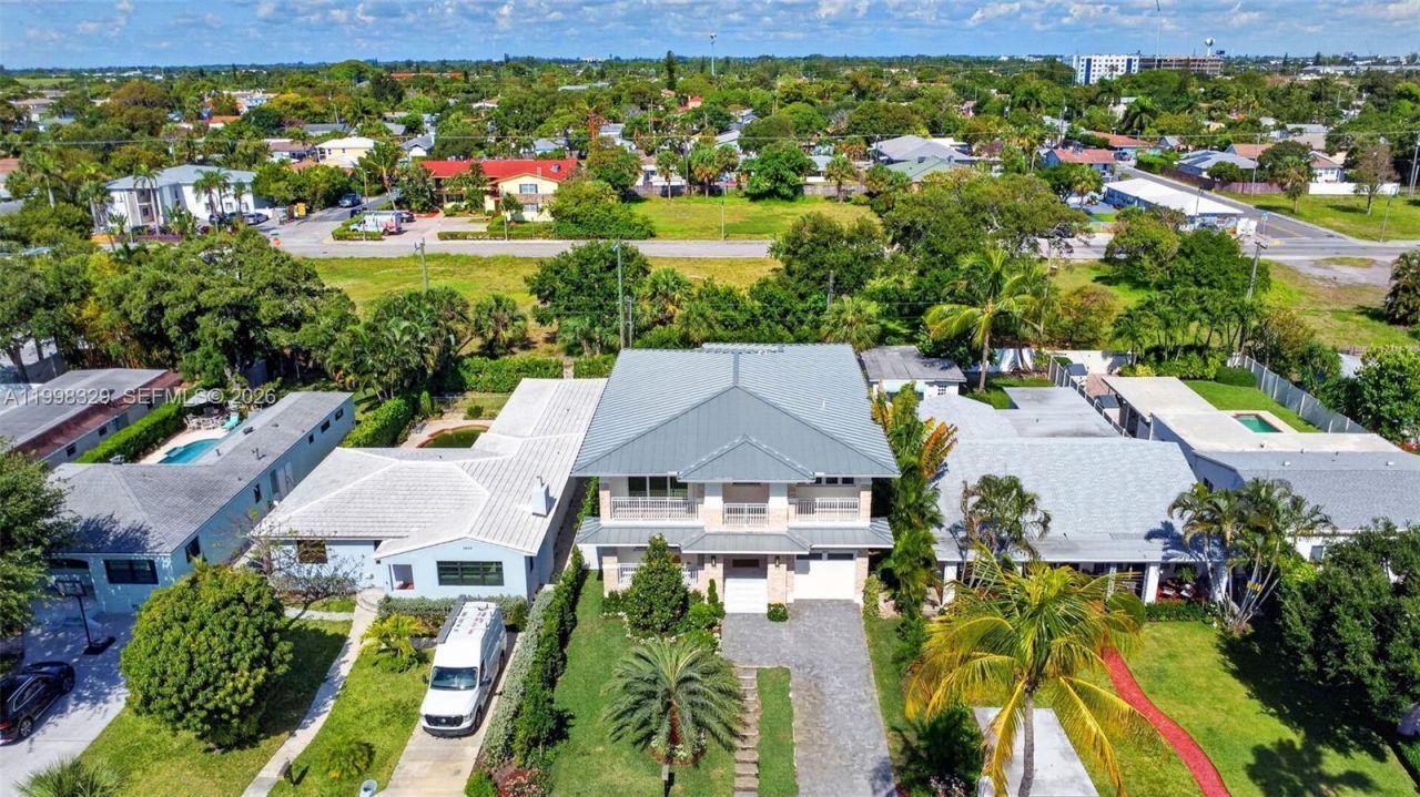 1017 S Palmway, Lake Worth, FL 33460 Photo