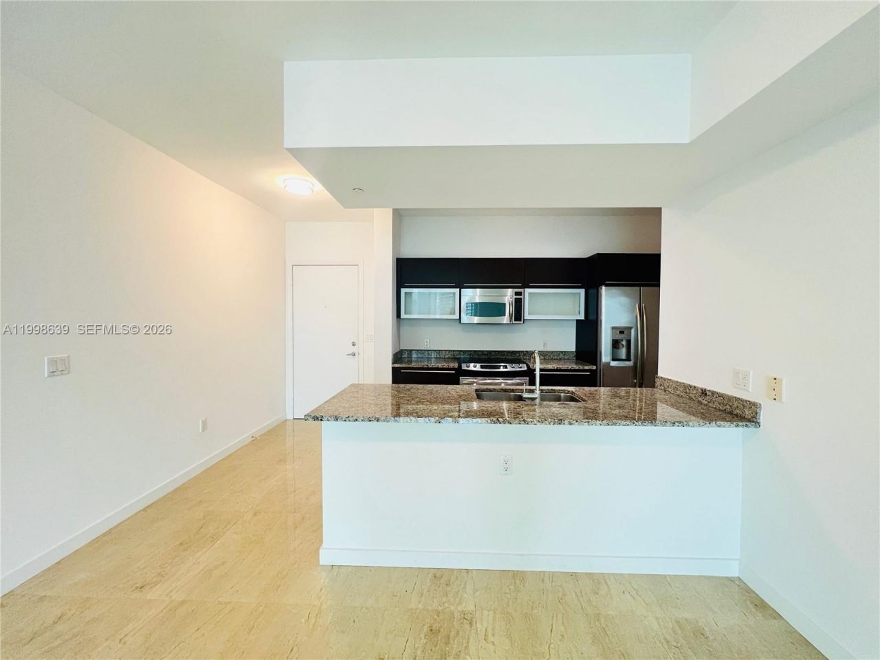 950 Brickell Bay Dr, Unit 2801, Miami, FL 33131 Photo