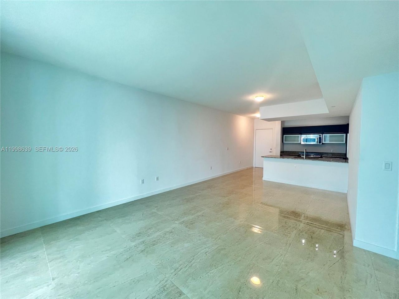 950 Brickell Bay Dr, Unit 2801, Miami, FL 33131 Photo