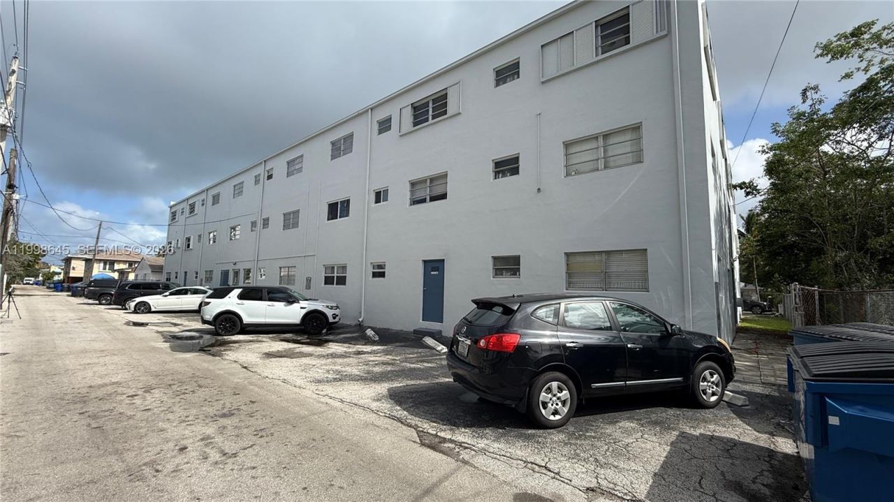 1943 Monroe St, Unit 306A, Hollywood, FL 33020 Photo