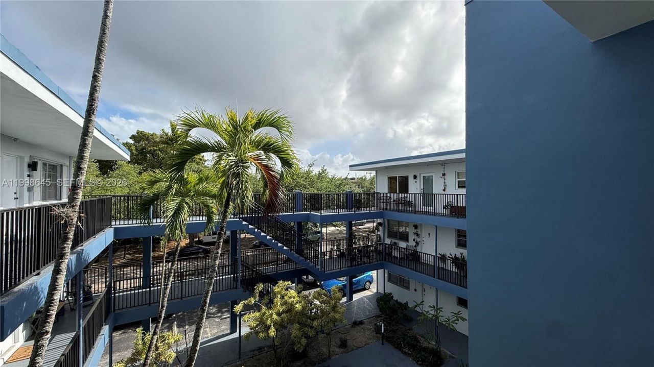 1943 Monroe St, Unit 306A, Hollywood, FL 33020 Photo