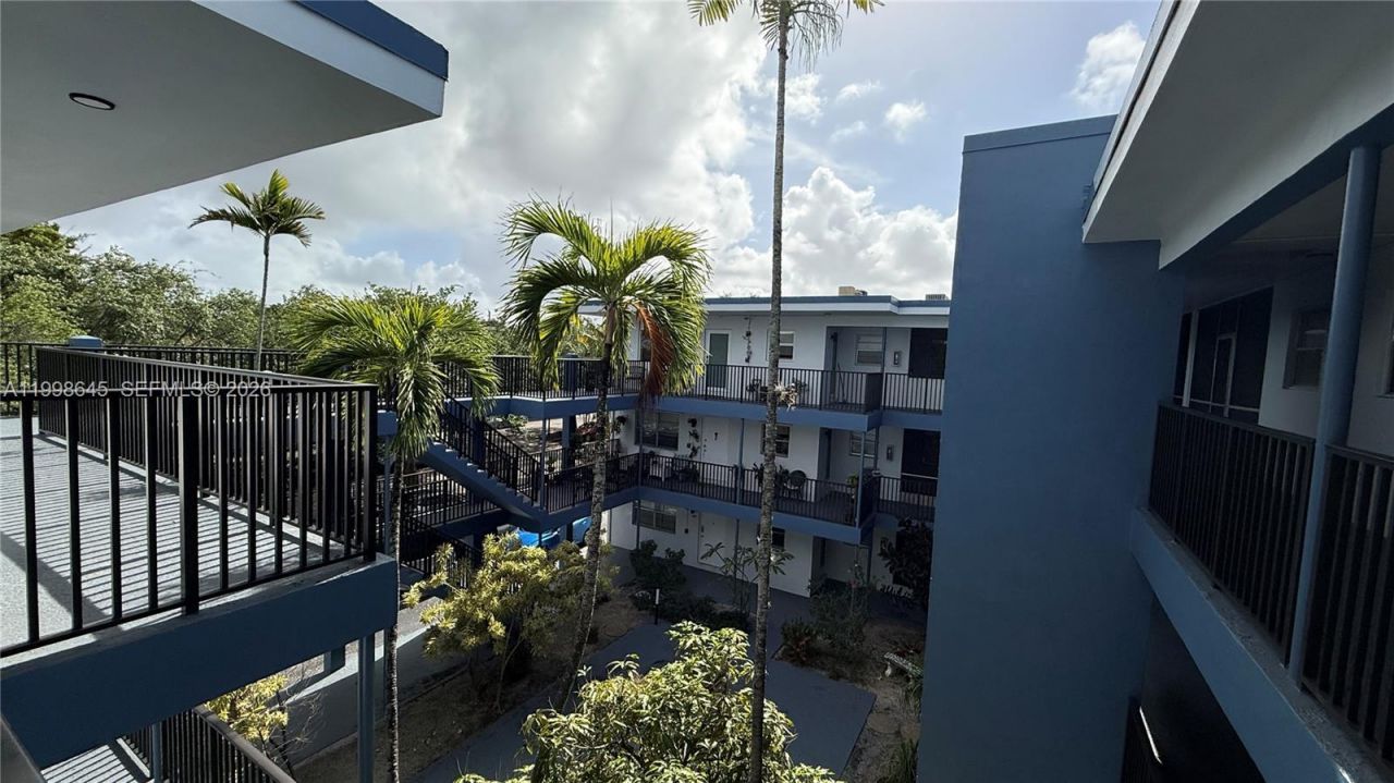 1943 Monroe St, Unit 306A, Hollywood, FL 33020 Photo