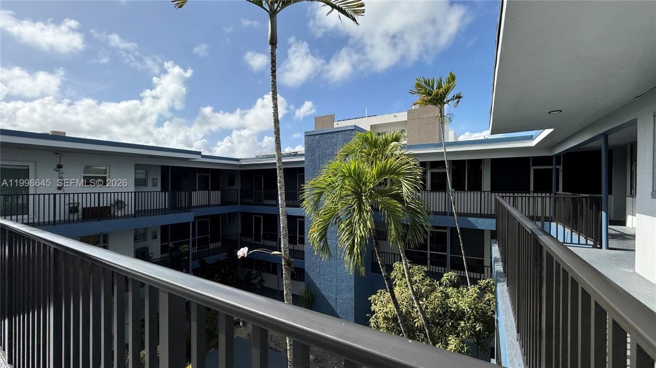 1943 Monroe St, Unit 306A, Hollywood, FL 33020 Photo