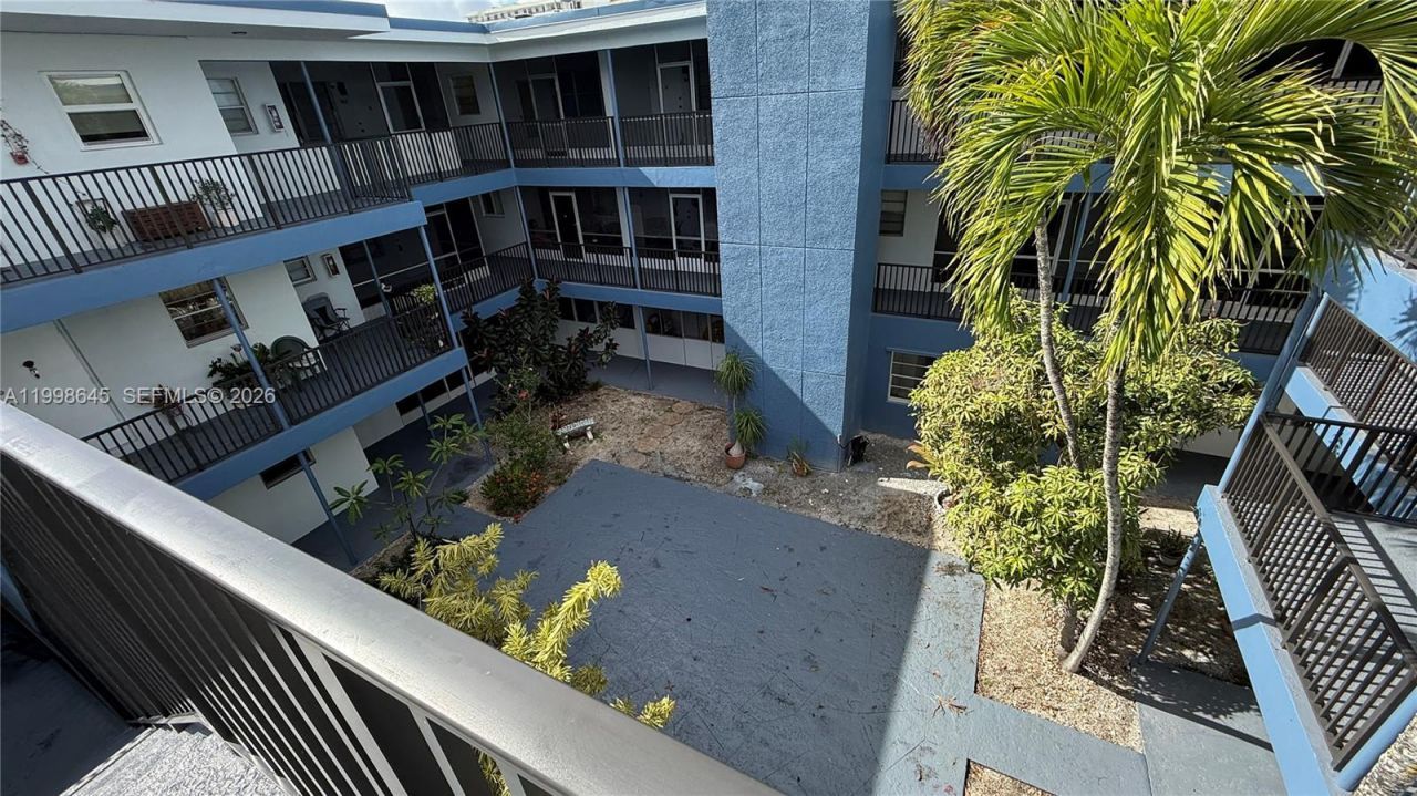 1943 Monroe St, Unit 306A, Hollywood, FL 33020 Photo