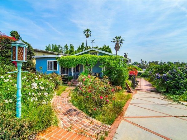 3036 Surry Street, Los Angeles, CA 90027