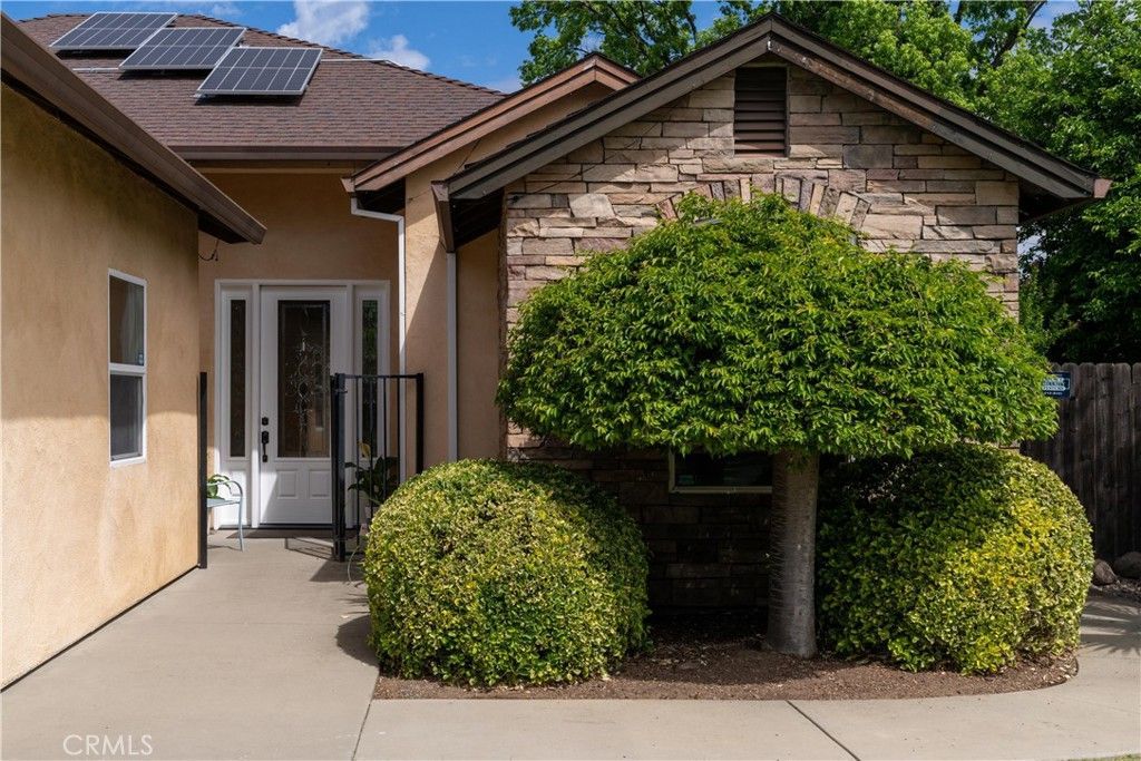 39 Redeemers Loop, Chico, CA 95973 Main Photo