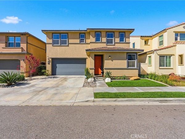 18106 Meridian, Saugus, CA 91350