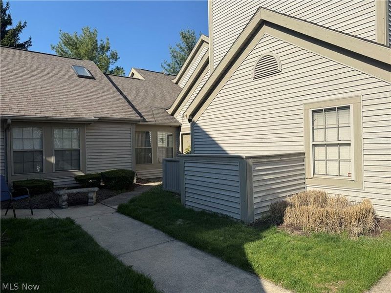 111 N Aspen Court, Unit 3, Warren, OH 44484 Photo 29