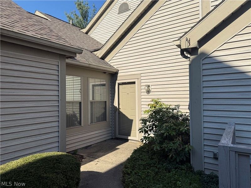 111 N Aspen Court, Unit 3, Warren, OH 44484 Photo 31