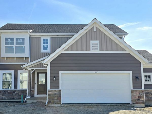 5187 Red Rock Lane, Schererville, IN 46375