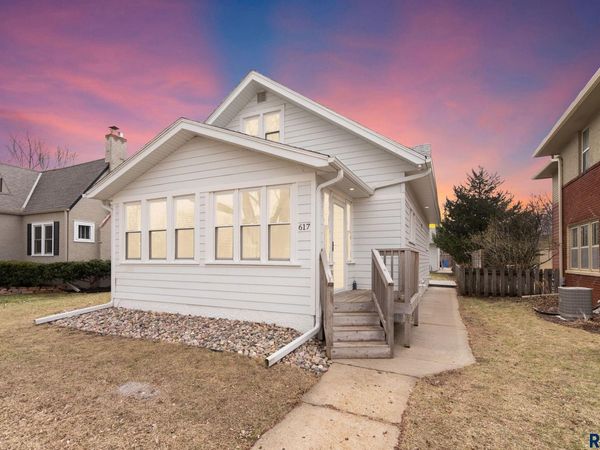 617 E 20th St, Sioux Falls, SD 57105