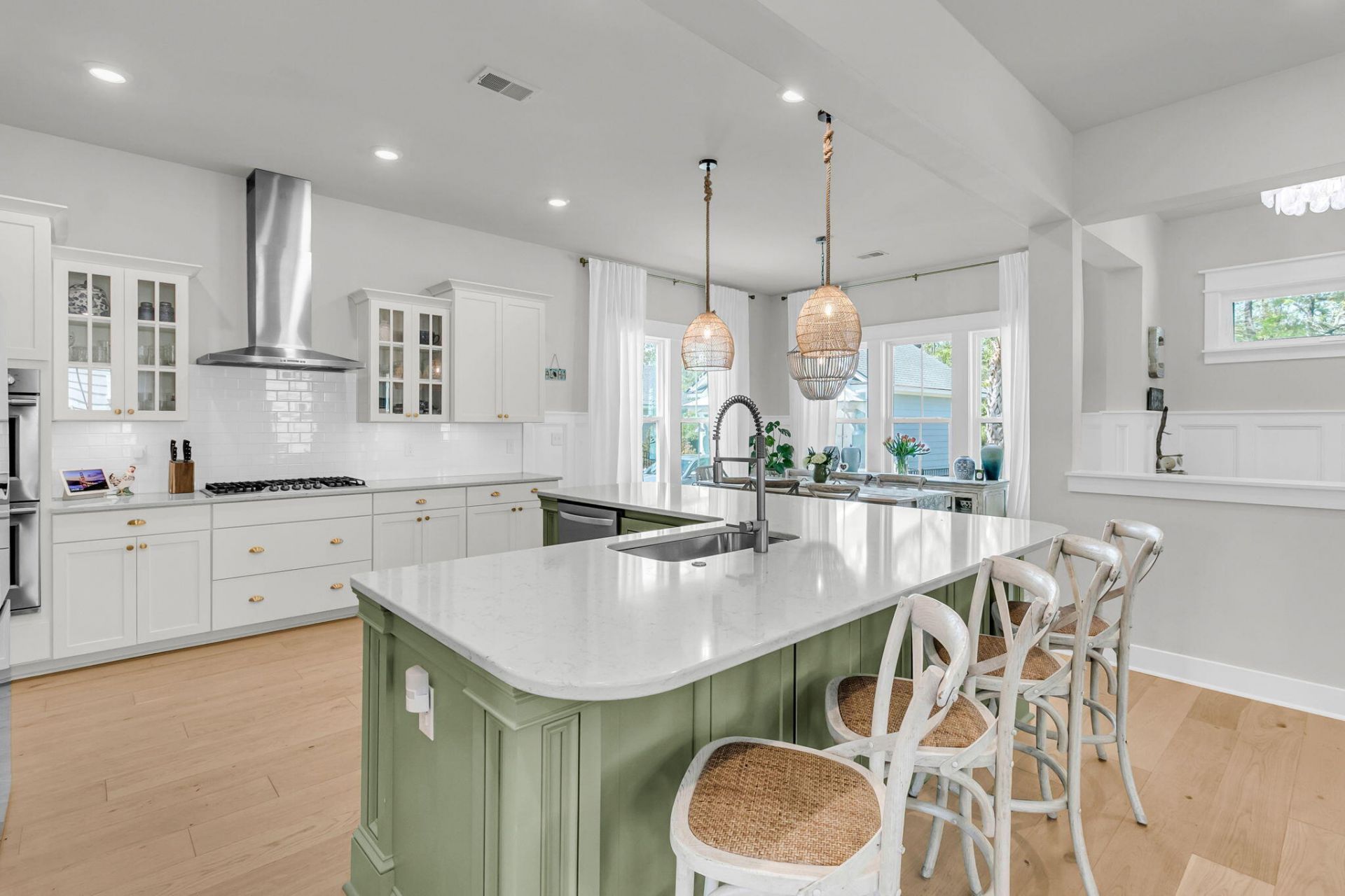 3889 Maidstone Drive Photo 24