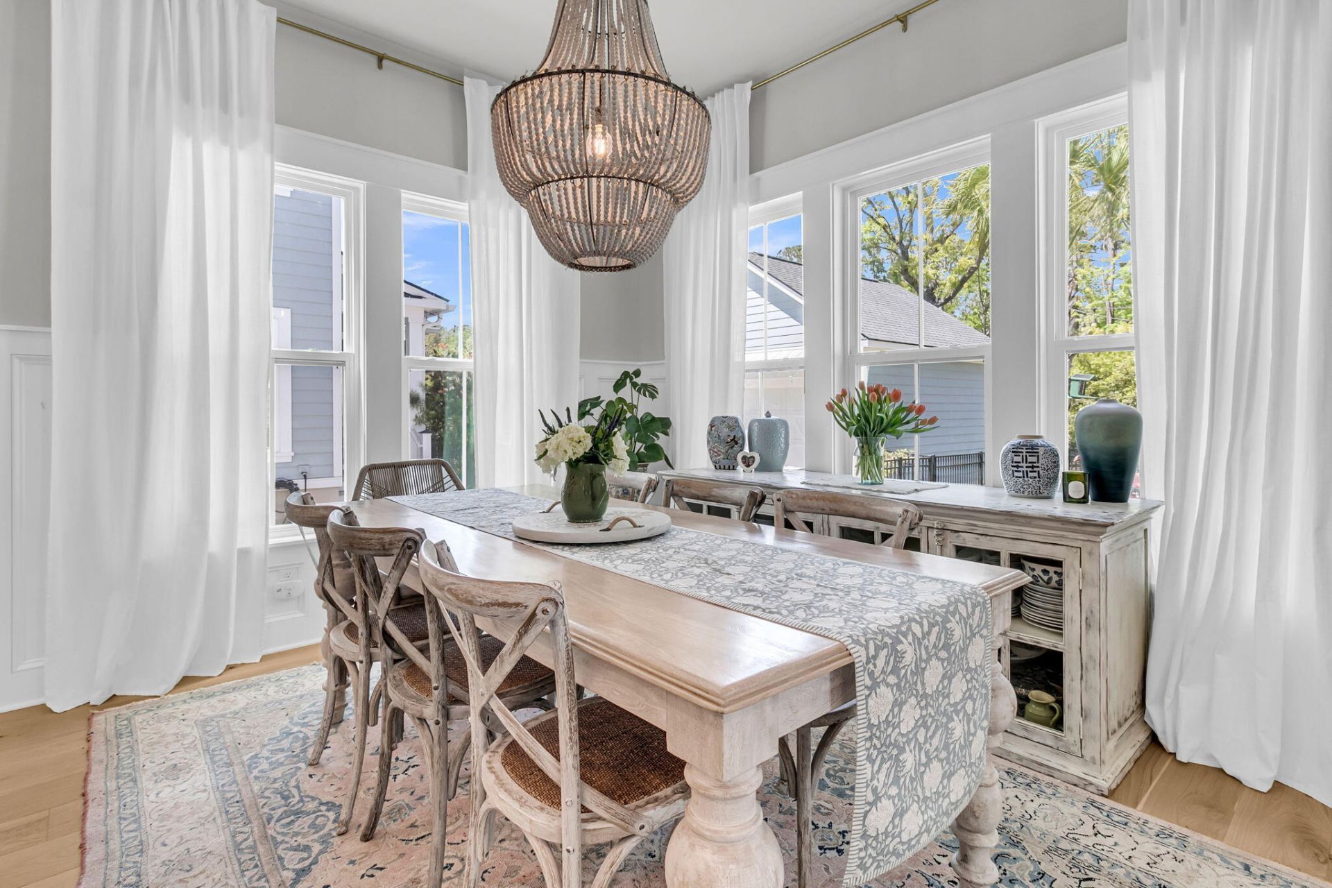 3889 Maidstone Drive Photo 32