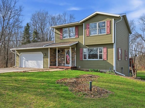 504 County Road N, Stoughton, WI 53589