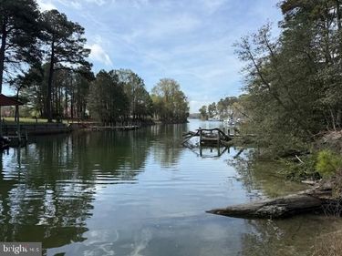 193 DEEP WATER LANE, REEDVILLE, VA 22539