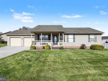 175 BRANCH CIRCLE , EAST BERLIN, PA 17316