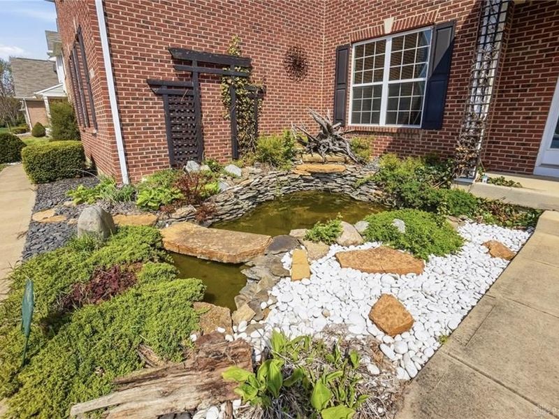 1178 Settlers Bay Court, Bellbrook, OH 45305 Photo 4