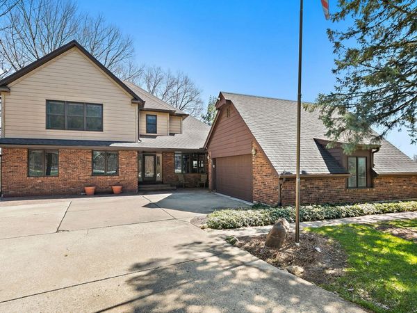 8N999 Corron Road, Elgin, IL 60124