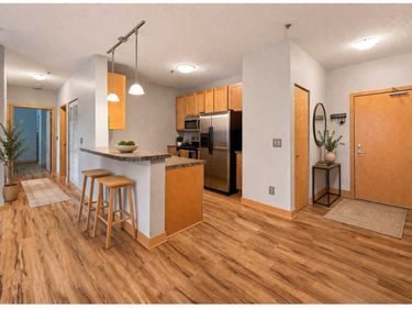 2900 University Avenue SE, Unit 300, Minneapolis, MN 55414