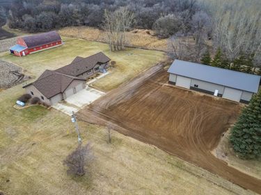 6432 Botzet Road NE, Nelson, MN 56355