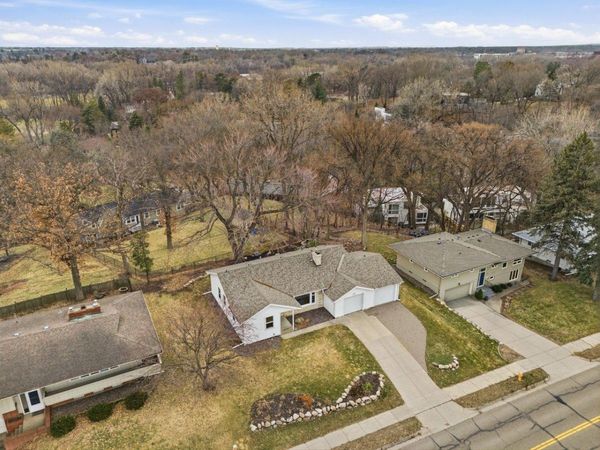 4015 Wayzata Boulevard, Golden Valley, MN 55416
